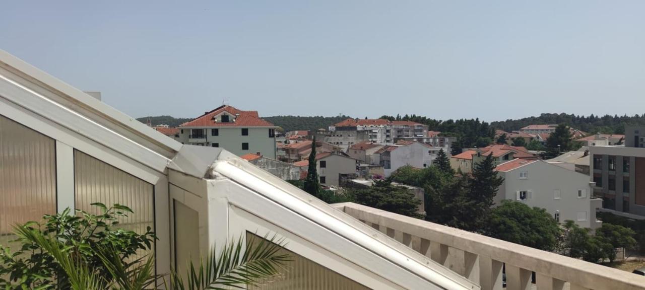 Happy Basset Terrace Daire Makarska Dış mekan fotoğraf